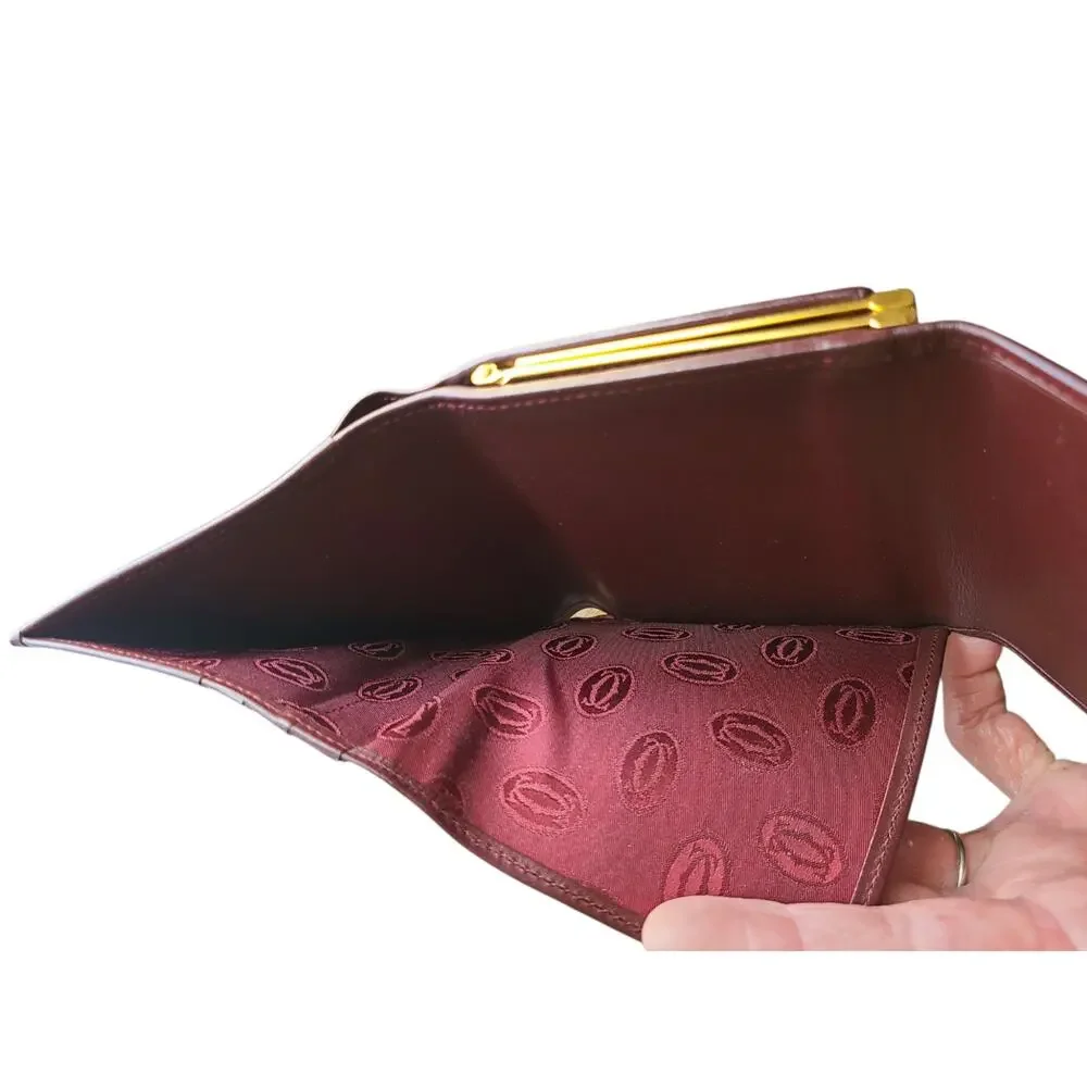Vintage Must de Cartier Bordeaux Leather Trifold Wallet Kiss Lock Coin Purse - Picture 7 of 10